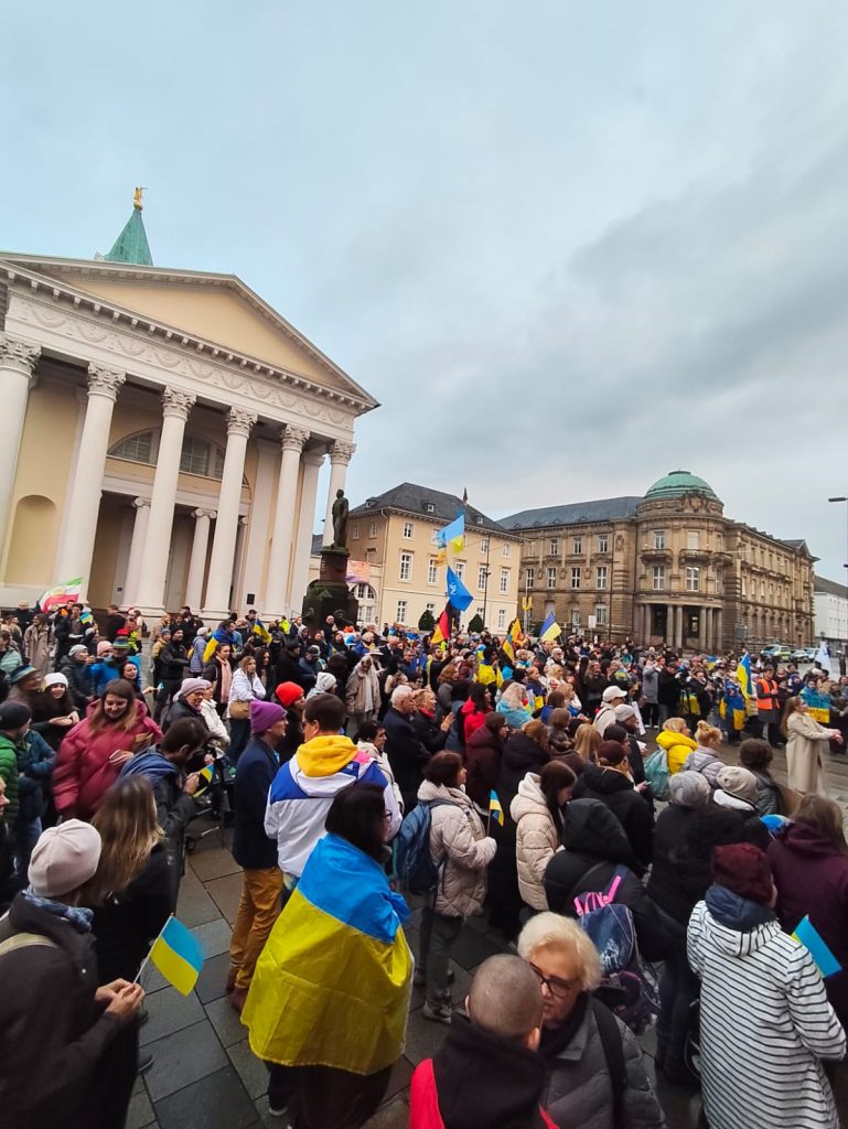 Vier Jahre des Widerstands und der Solidarität. ukrainer-in-karlsruhe