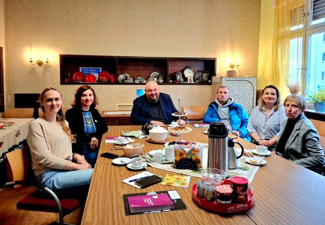 UKZ, Verein Ukrainer in Karlsruhe. Treffen mit dem Berater des Ombudsmanns des Parlaments der Ukraine für Menschenrechte im UKZ