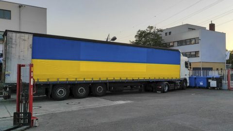 LKW mit Hilfsgütern für die Ukraine