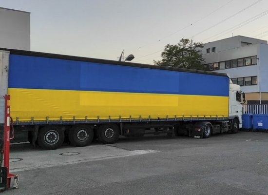 LKW mit Hilfsgütern für die Ukraine